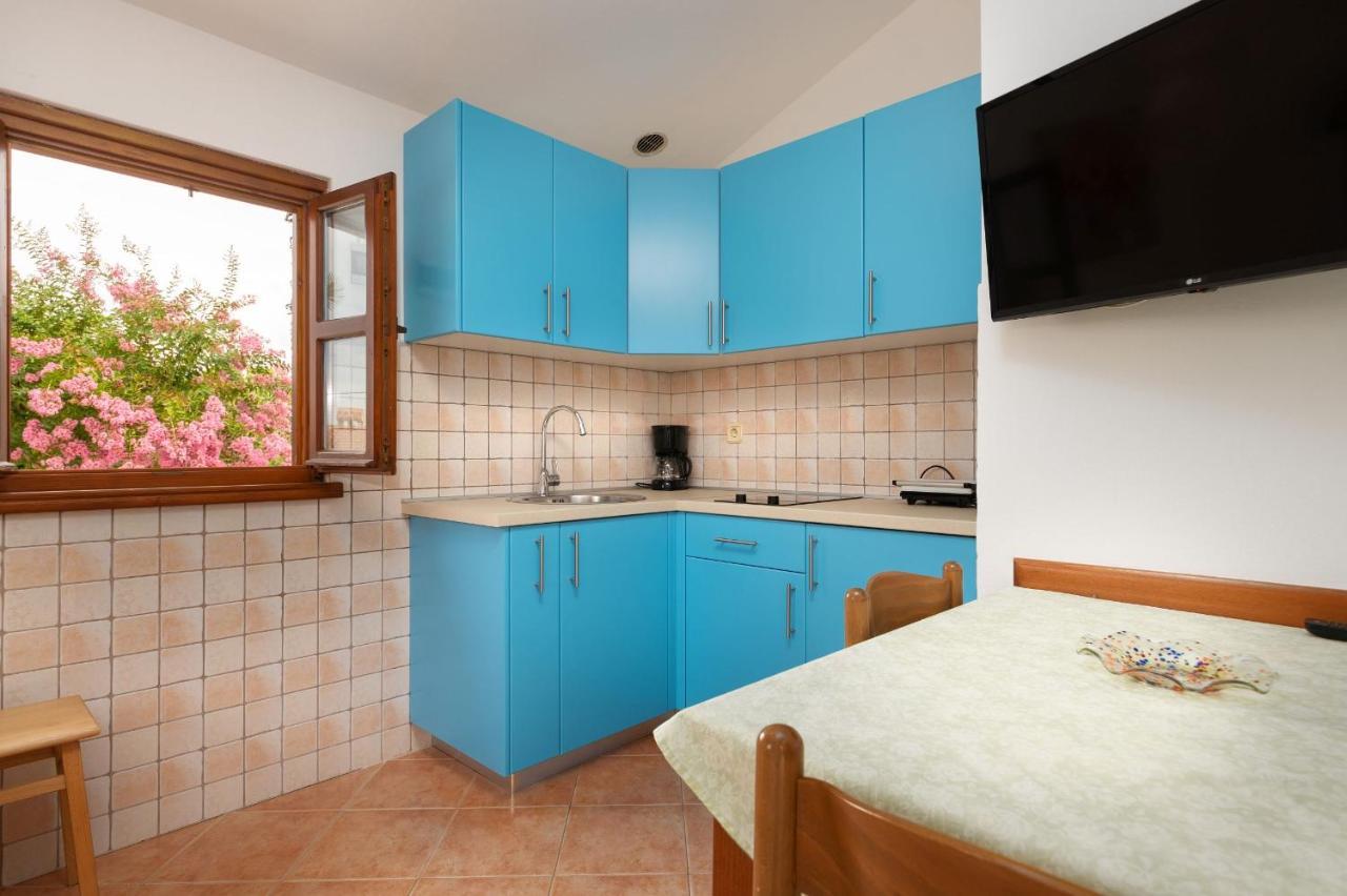 Apartamento Alda-App Funtana Exterior foto