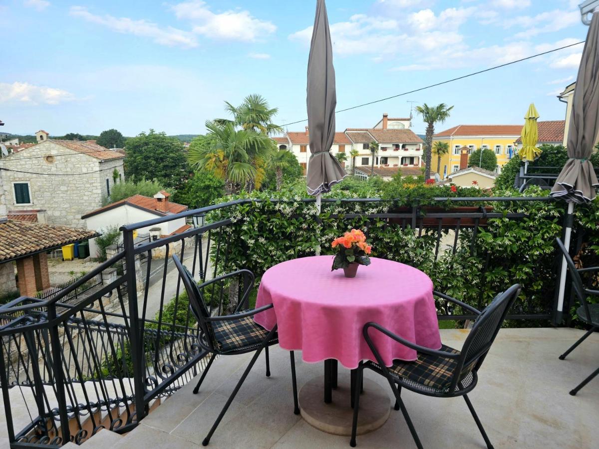 Apartamento Alda-App Funtana Exterior foto